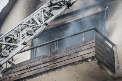 Tuebingen: Brand und Schussabgabe bei Zwangsraeumung - 1 Toter